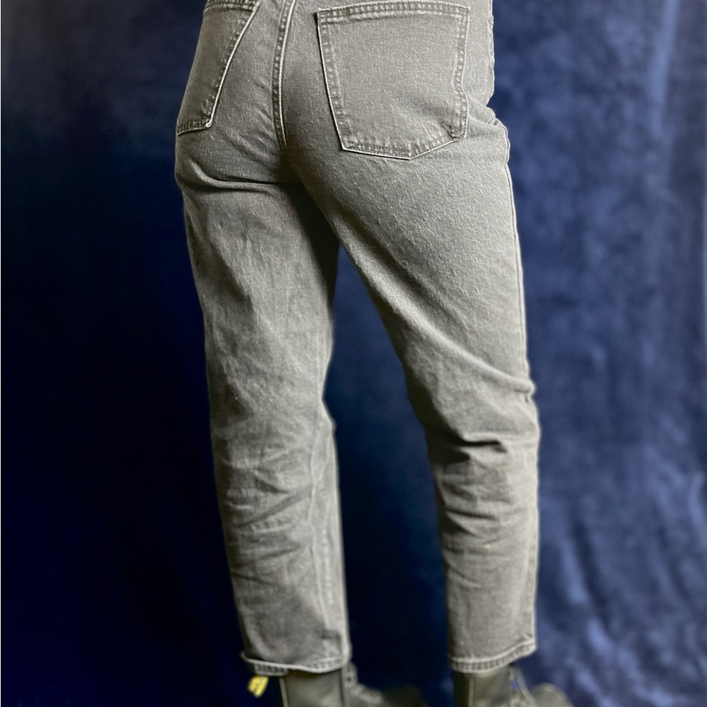 Universal Thread Black Straight Leg Jeans - Picture 2 of 4